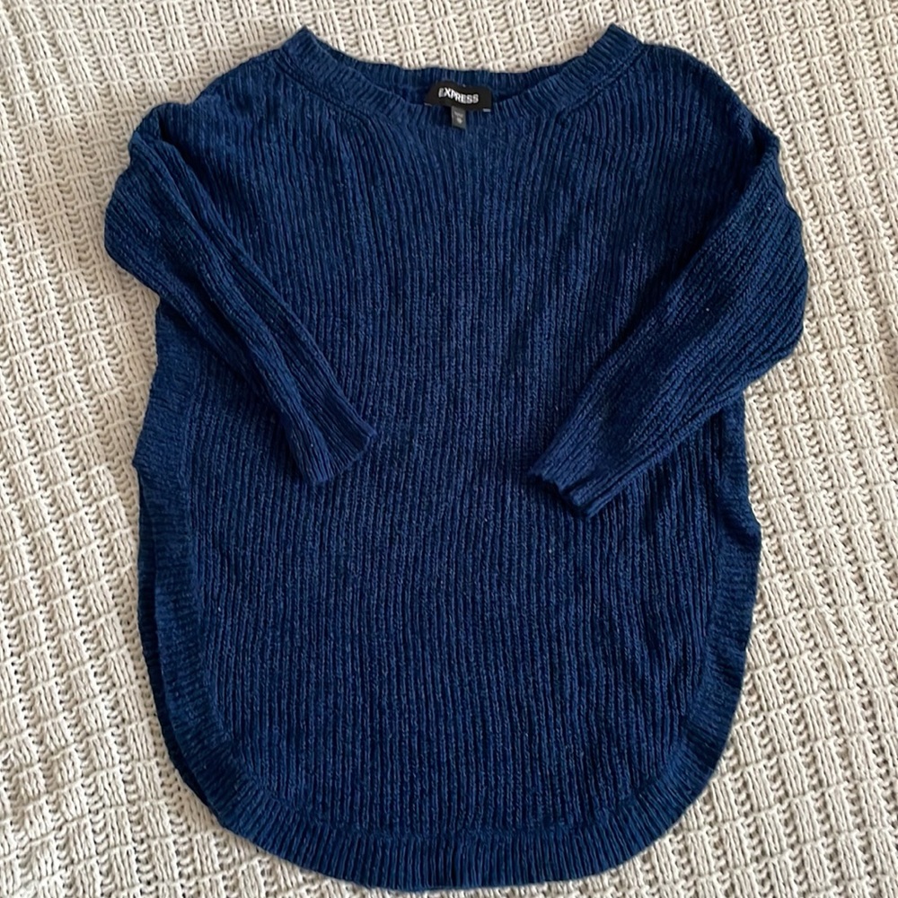 Express Sweater XS Round Hem 3/4 Sleeve